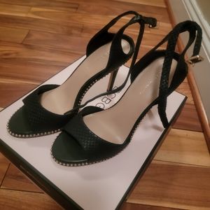 Brand new size 8 Jaxina heels